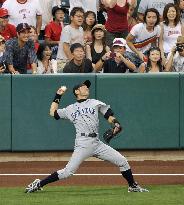 L.A. Angels beats Seattle Mariners 8-3