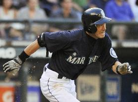 Ichiro plays against Boston