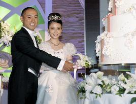 Ebizo holds wedding ceremony in Tokyo