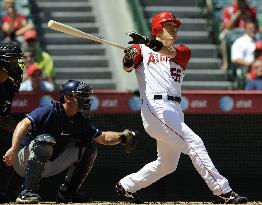 Matsui hits 3-run double