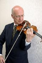 Violinist Kuechl becomes goodwill ambassador for Kawasaki