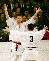 Tokyo Olympic judo gold medalist Geesink dies