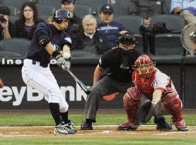 Mariners' Ichiro vs. Angels