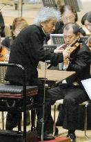 Conductor Ozawa makes brief comeback at concert