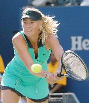 Sharapova loses in 4th round of U.S. Open