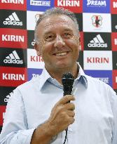 Coach Zaccheroni returns to Japan