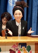 Singer Misia calls for cooperation for COP10