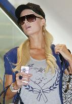 Paris Hilton drops request for entry to Japan