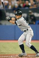 Seattle's Ichiro 2 hits away from 200