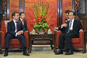 China, Russia vow to boost strategic partnership