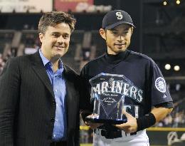 Mariners' Ichiro selected as team MVP