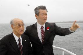 Hokkaido minister Mabuchi views Russian-held islands