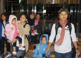 2nd batch of Myanmar refugees head to Japan