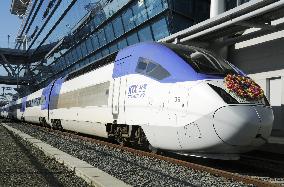 S. Korea's new bullet train cars