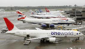 Oneworld aviation alliance at Narita
