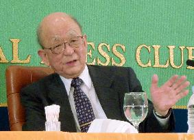 Nobel laureate Suzuki lectures in Tokyo