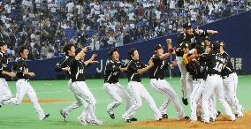 Lotte wins Japan Series title