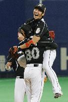 Lotte wins Japan Series title