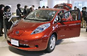 Nissan's EV Leaf