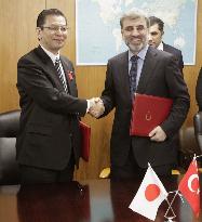 Japan, Turkey sign memorandum on civil nuke pact