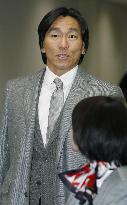 Matsui returns home