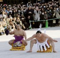 Hakuho ready for New Year tourney