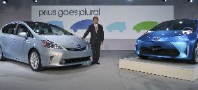 New Prius models unveiled at Detroit auto show