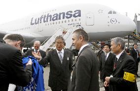 Lufthansa marks 50th anniv. of services to Japan