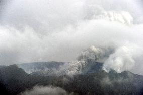 Volcano erupts for 7th time in week