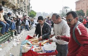 Sandwich stand in Tahrir Square