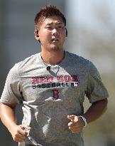 Red Sox's Matsuzaka prepares for spring training