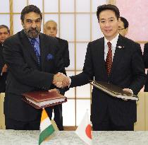 Japan, India sign pact to further free up trade