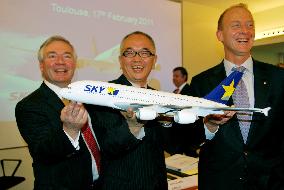 Skymark to buy Airbus superjumbo jets
