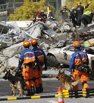 Japan's aid team in quake-hit N.Z.