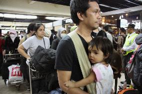 Indonesians evacuating from Japan