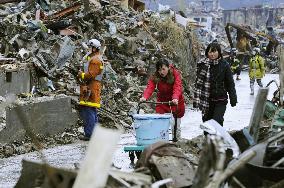 Life in quake-hit Miyagi Pref.