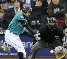 Ichiro against Blue Jays