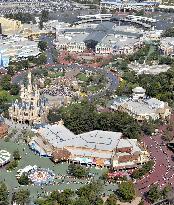 Tokyo Disneyland reopens after 1-month postquake closure
