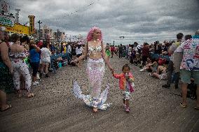 U.S.-NEW YORK-MERMAID PARADE