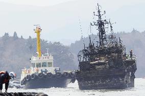 Tsunami-hit ship removed in Kesennuma