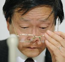 Japan PM's radiation adviser quits