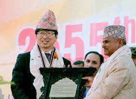 Nagasaki mayor receives peace award in Nepal