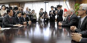 IAEA team, Kaieda hold talks
