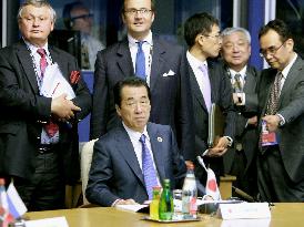 Kan at G-8 summit in France