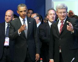 Obama, Harper at G-8 summit