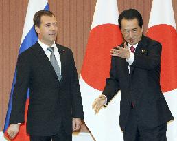 Kan, Medvedev meet after G-8 summit