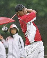 Kobayashi shares lead at Japan Golf Tour C'ship