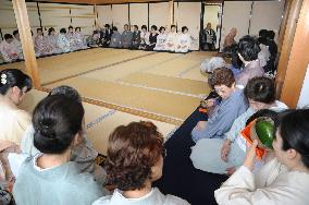 Tea ceremony for peace