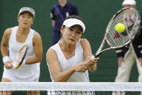 Aoyama-Fujiwara pair at Wimbledon