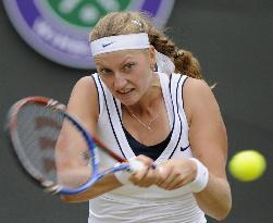 Kvitova advances to Wimbledon semifinals